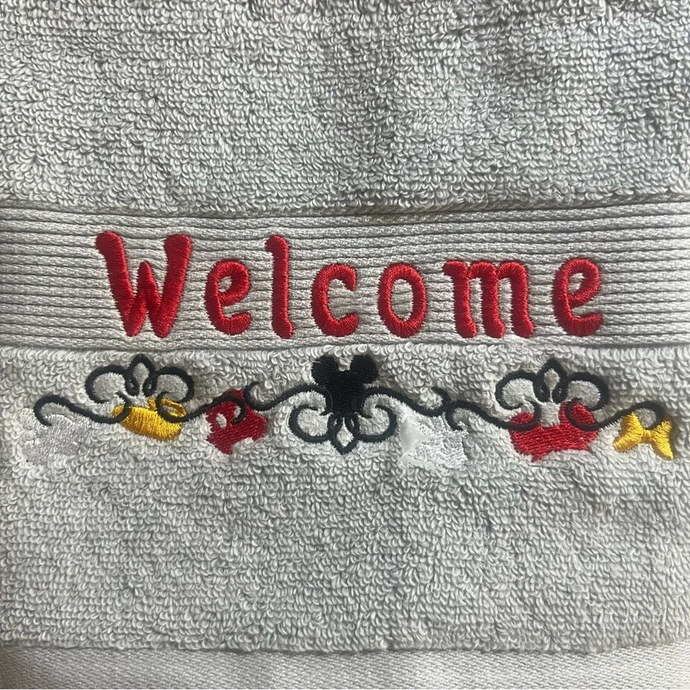 Welcome guest Embroidered Bath Towel Sylvester and bird New made to order